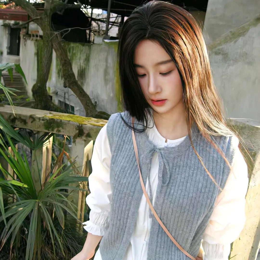 轻拍翻转小魔女